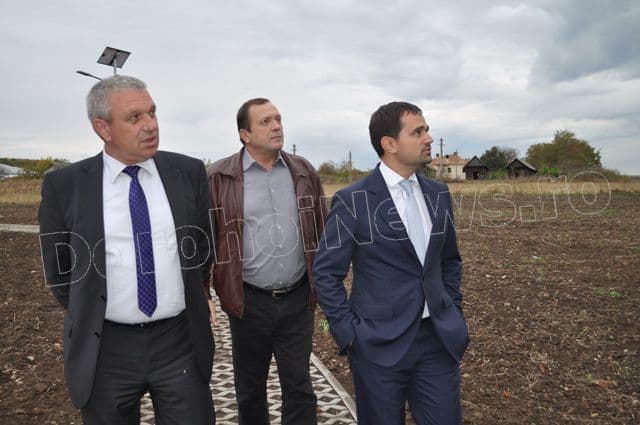 Oficialitati in vizita de lucru la Braesti_09