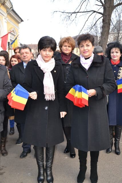 1000 de stegulețe tricolore pentru botoșăneni_5