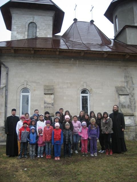 LA IVANCĂUȚI - PĂLTINIȘ