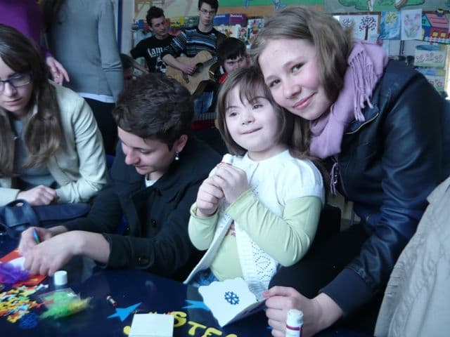 Star of Hope Dorohoi Vizită în cadrul „Săptămânii Altfel” primită de la elevii CN „Grigore Ghica”_2