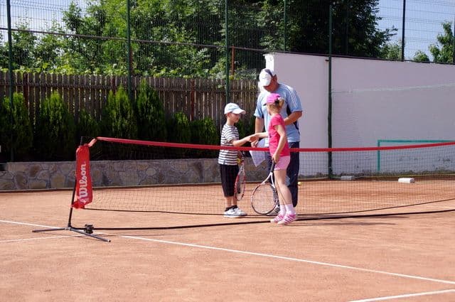 TENIS 10 047