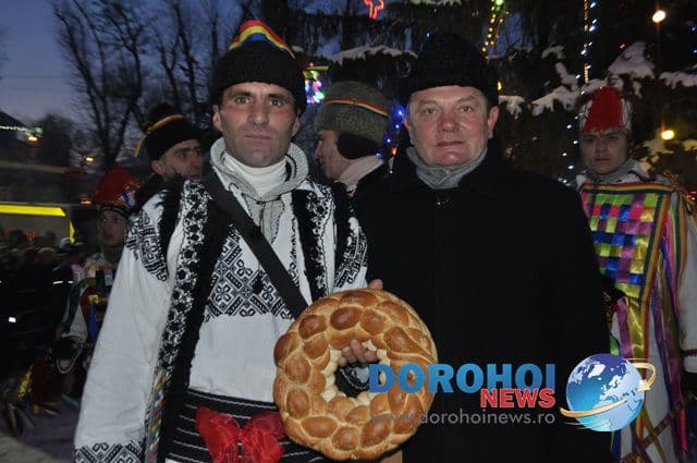 Banda Broscăuți – Evoluția Formațiilor de Datini și Obiceiuri din 31 decembrie 2014: VIDEO – FOTO