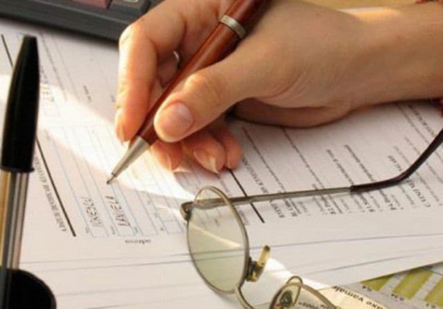 Persoanele care au lucrat în străinătate ar putea fi amendate