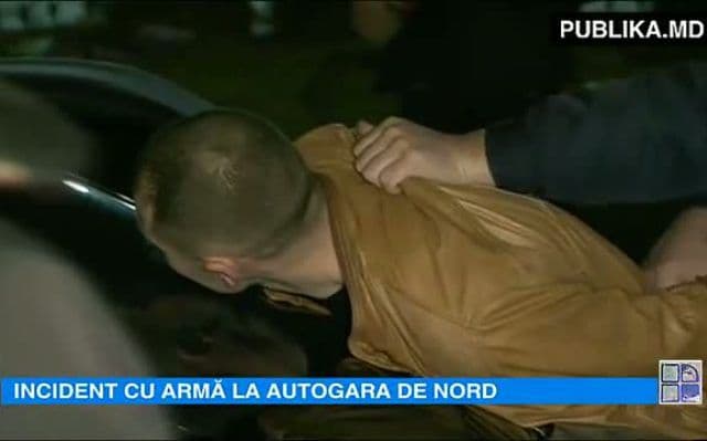 Alertă la Chișinău: Paznici amenințați cu arma automată în Gara de Nord