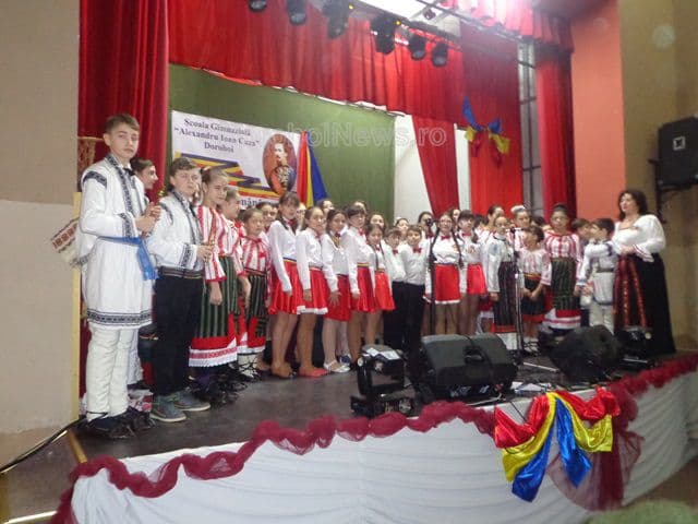 24 ianuarie ziua Unirii!  24 ianuarie ziua Școlii Alexandru Ioan Cuza Dorohoi - FOTO