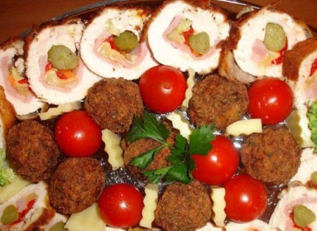 Ruladă din piept de pui