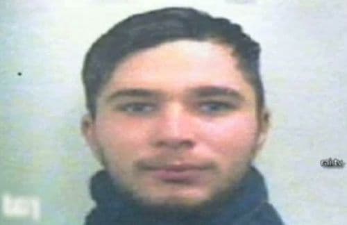 Spaima Europei: Un botoşănean de 22 de ani arestat în Grecia după ce a comis o crimă în Italia