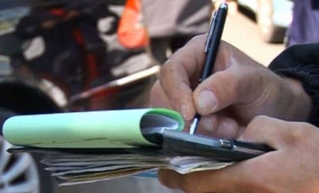 Atenție șoferi ! Cine nu-şi plăteşte amenda rămâne fără permis