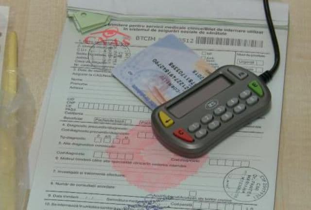 CNAS: Cardul de sănătate are imprimate doar date personale de identificare, nu informaţii medicale