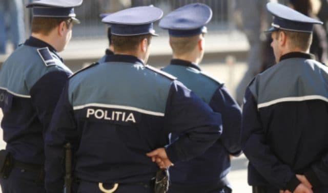 Parlamentari jefuiți. Camerele unui hotel în care aveau cazare 45 de parlamentari au fost sparte