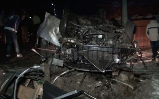 Accident cumplit în Suceava: Doi morţi şi trei răniţi