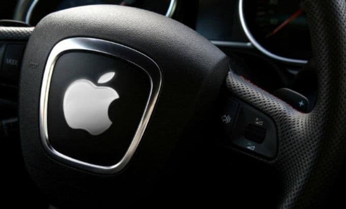 Au cucerit lumea cu telefoane, iar acum vor face și mașini. Cine va revoluționa industria automotivă