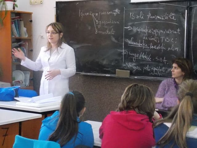 „Lecția de sănătate” la Școala Gimnazială „Mihail Sadoveanu” Dumbrăvița - FOTO
