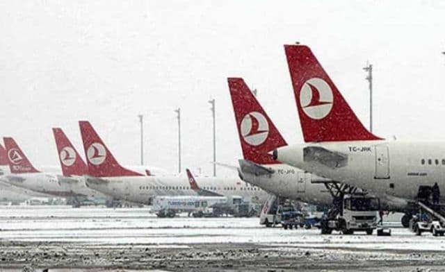 Atenţionare de călătorie în Turcia, emisă de MAE. Turkish Airlines anulează 120 de zboruri