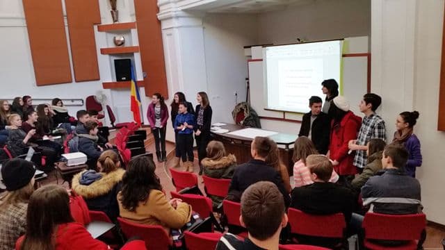 Despre drepturile copilului la Colegiul Național „Grigore Ghica” Dorohoi - FOTO