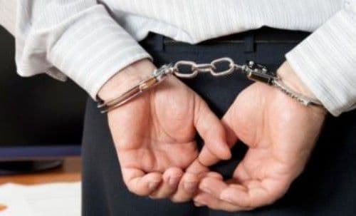Minor de 16 ani, bănuit de tâlhărie, identificat şi reţinut de poliţişti 