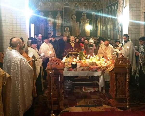 Cercul pastoral Dorohoi - Momente de rugăciune și cateheză - FOTO