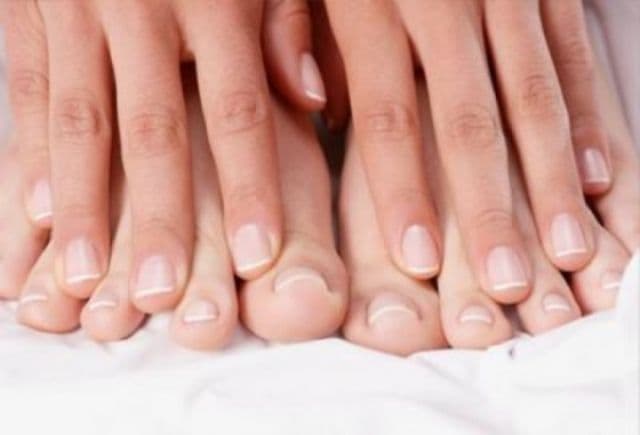 Ce spun unghiile despre sănătatea ta? Semnele care avertizează asupra unor boli