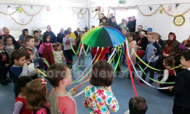 Grădinița Nr. 6 Dorohoi – „Multumesc, iubită mamă!” - FOTO