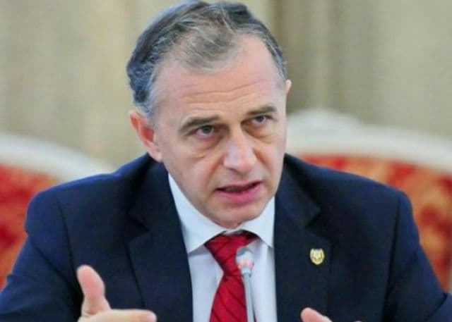 Mircea Geoană anunţă înfiinţarea Partidului Social Românesc (PSR)
