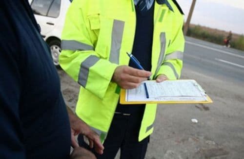 Mașină furată din Austria, depistată de poliţişti la Dorohoi
