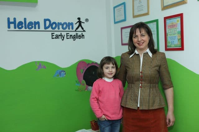 Când pot învăța copiii limba engleză? Specialiştii: Cu cât mai devreme, cu atât mai bine