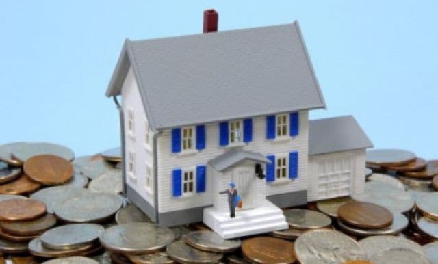 Românii vor plăti impozit şi pentru terenul de sub casă. Ce modificări mai aduce Codul Fiscal care a fost aprobat