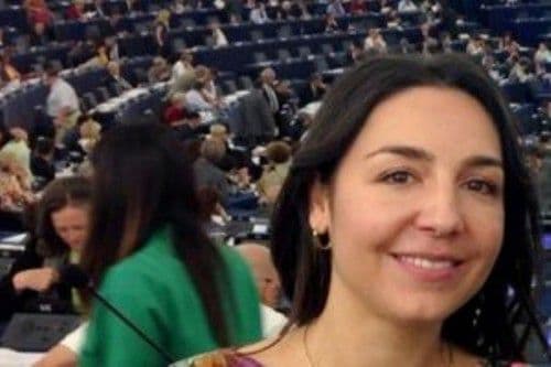 Claudia Ţapardel: Alina Gorghiu trăieşte într-o realitate paralelă; românii îşi doresc preţuri mai mici la alimente, nu alegeri anticipate!
