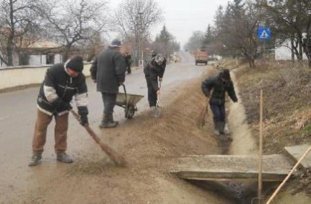 Primăria Municipiului Dorohoi, organizează „Luna Curăţeniei” - Putem avea un oraș frumos și curat dacă ne implicăm cu toții