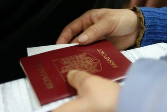 Poșta Română distribuie pașapoartele către persoanele fizice, începând din 1 aprilie