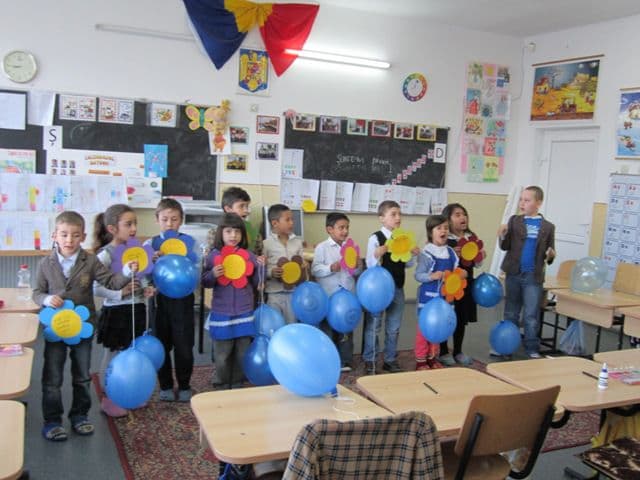 Ziua Internațională a Autismului sărbătorită la Școala Gimnazială „Ştefan cel Mare” Dorohoi - FOTO