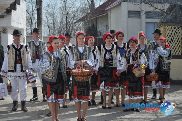 Ansamblul „Cordăreanca”: Îmbinare de cultură și tradiție la Centrul de Asistență Socială Dorohoi – FOTO