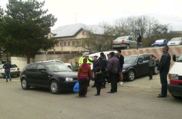 Polițiștii au stabilit cine este vinovat în cazul accidentului produs pe strada Dumbrava Roșie din Dorohoi