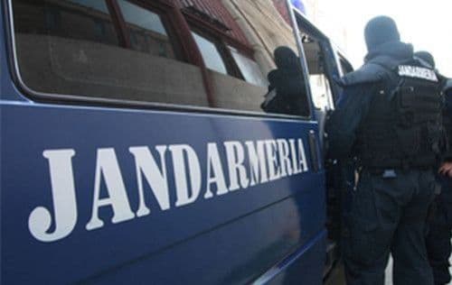 Sancțiuni aplicate de jandarmi scandalagiilor din Dorohoi și din alte trei localități în zilele de Paști
