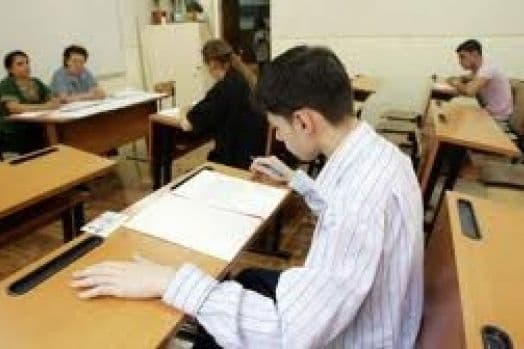 Elevii vor fi monitorizaţi audio în sălile de examen la bacalaureat