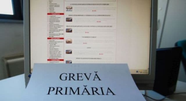 Peste 30.000 de salariați din administrația publică intră în grevă generală mâine