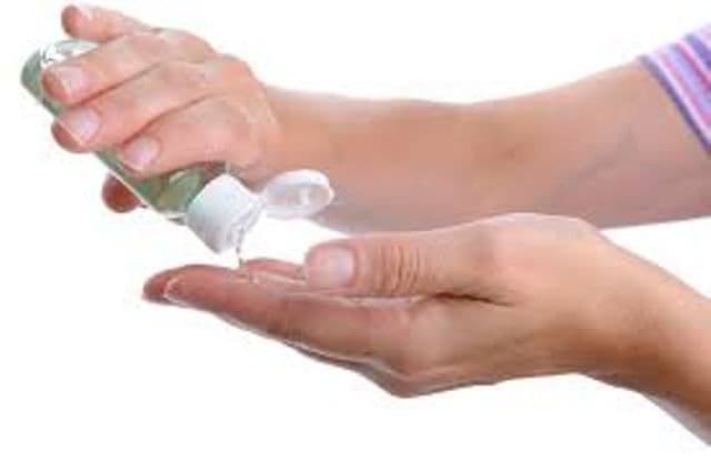 Pericolele din gelurile de mâini antibacteriene