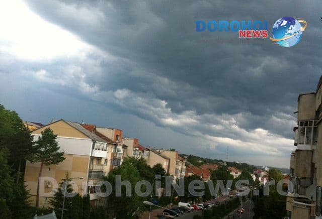 Cod galben de vânt şi ploi până la ora 21:00. Temperaturile scad simţitor