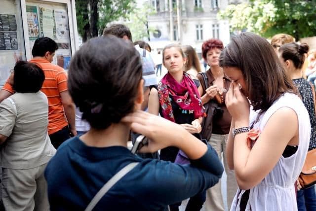 Generaţia picată - 300.000 de elevi au mers la liceu degeaba