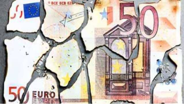 Sfârşit de drum! Grecia se prăbuşeşte