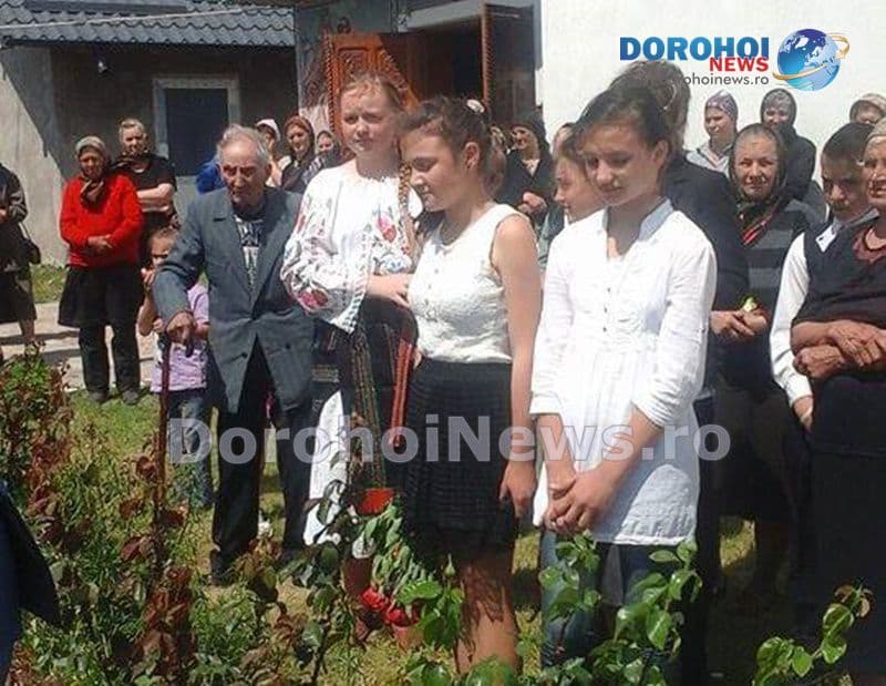 Ziua Eroilor sărbătorită și la Școala Miorcani - FOTO