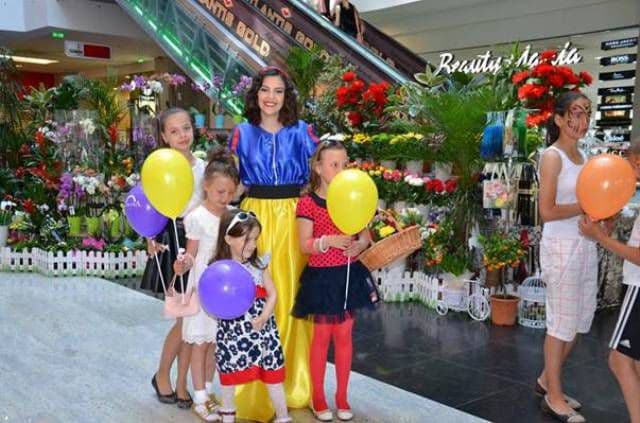 Mii de zâmbete au însuflețit Uvertura Mall de Ziua internațională a copilului - FOTO