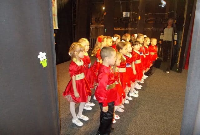 Artiştii Grădiniței „Ștefan cel Mare și Sfânt” Dorohoi pe scena Festivalului Interjudețean „Tinere speranțe” Botoșani