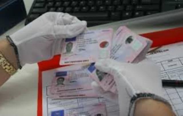Şoferii nu vor mai putea circula fără acest aviz. Directivă europeană privind permisul de conducere