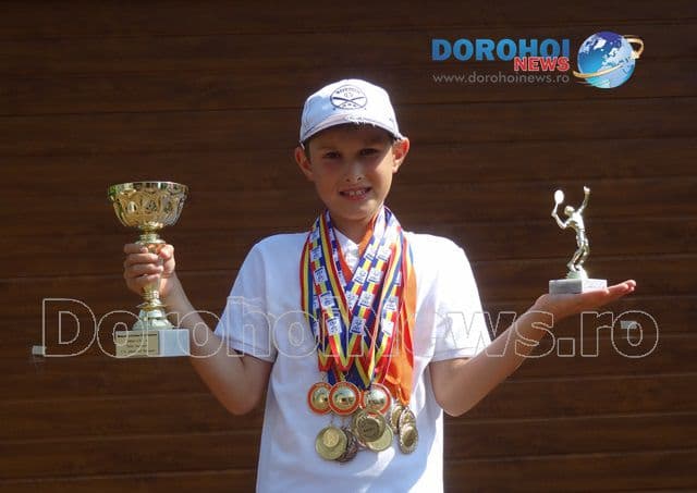 Imaginea tenisului dorohoian a căpătat grandoare şi profunzime – FOTO