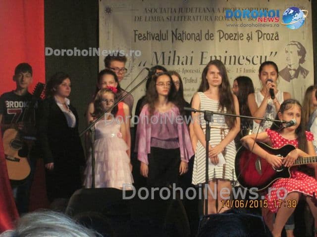 Copii minune la Festivalul de Poezie şi Proză „ Mihai Eminescu” - FOTO