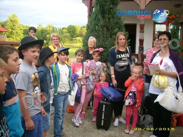 Excursie în Maramureș cu elevii Şcolii Gimnaziale „A.I. Cuza” Dorohoi „Să ne cunoaştem patria!” - FOTO