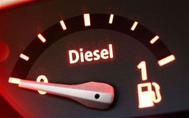 Supra-acciza la carburant a fost desfiinţată! Motorina se va ieftini masiv