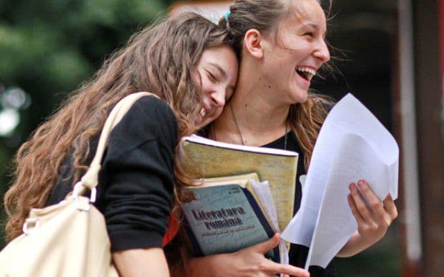 Încep emoţiile! Luni încep probele scrise la Bacalaureat 2015. Când se afişează rezultatele