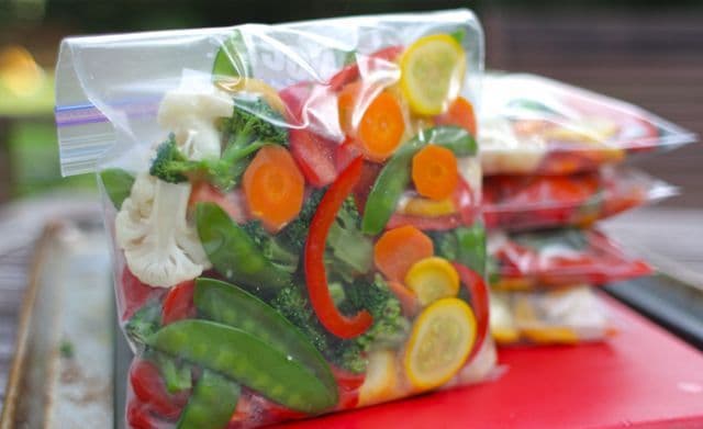Cum se congelează corect fructele și legumele pentru iarnă ca să rămână la fel de gustoase și pline de vitamine